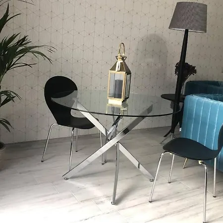 Nuovo Elegante,curato Nei Dettagli *