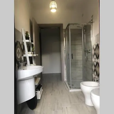 Nuovo Elegante,curato Nei Dettagli Apartment *